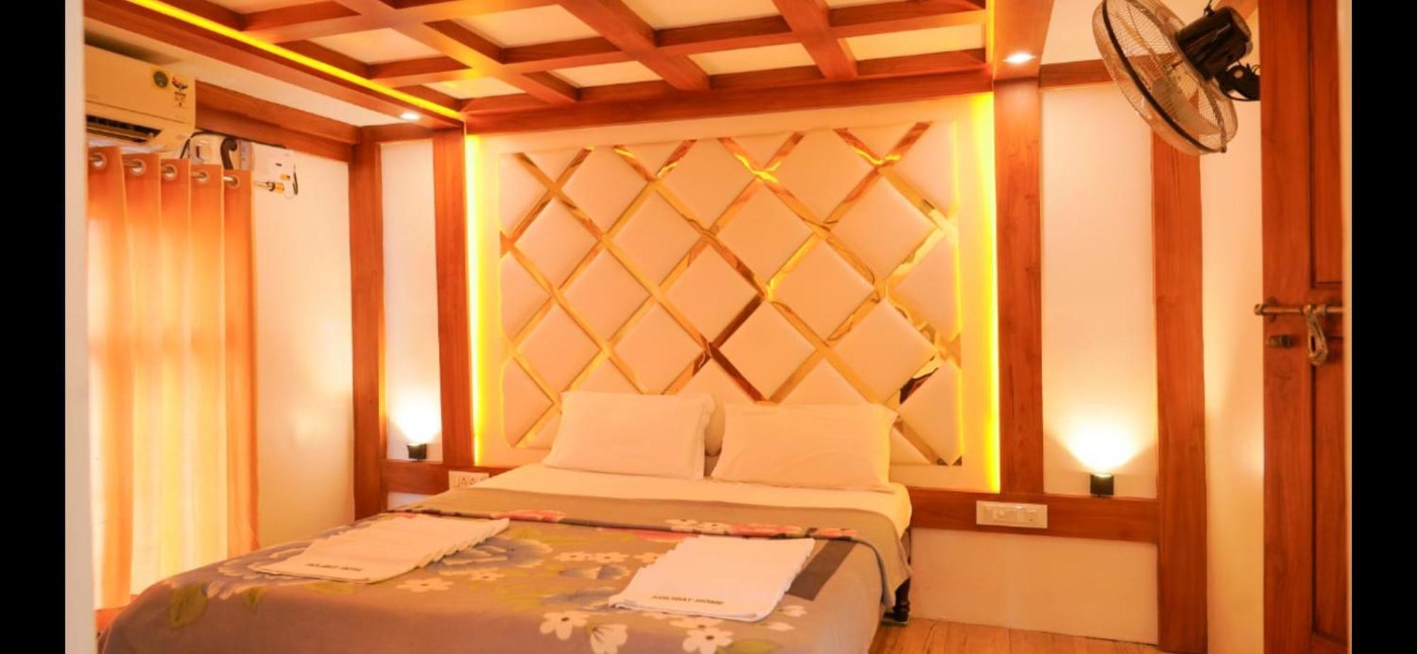 Hotel Victoria Houseboats Alappuzha Zewnętrze zdjęcie