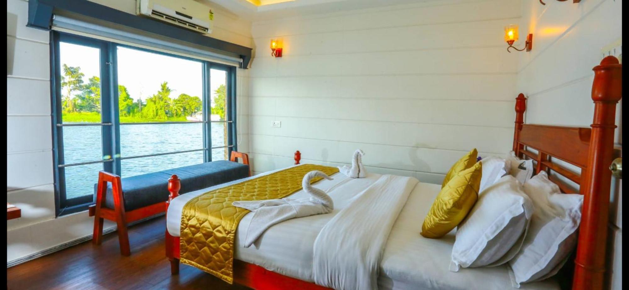 Hotel Victoria Houseboats Alappuzha Zewnętrze zdjęcie